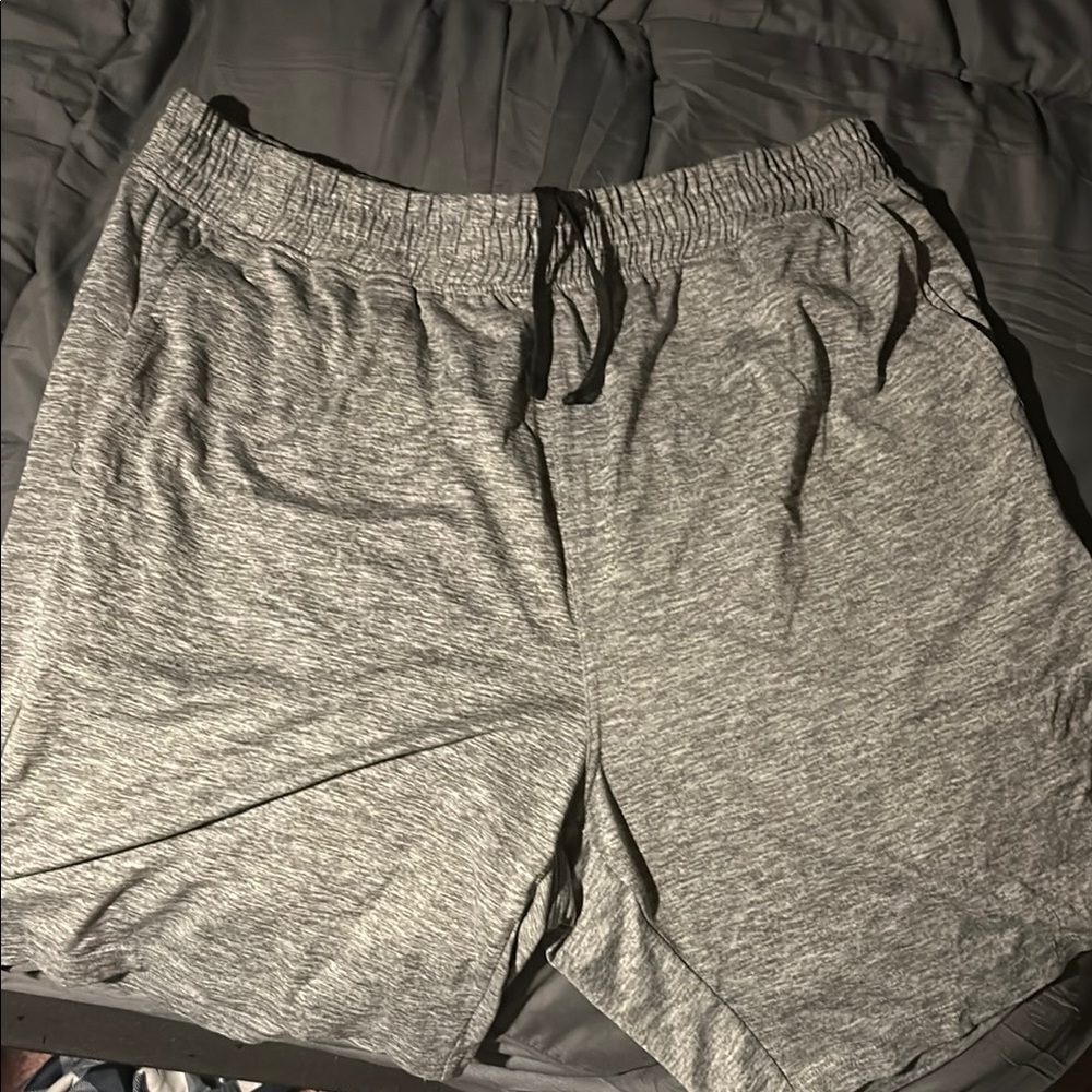 Men's Gray Shorts